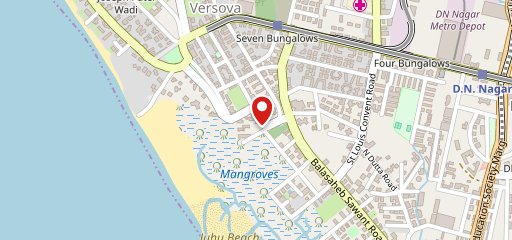 Versova SOCIAL on map