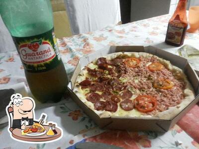 Escolha pizza no Casa de Pizza Delivery
