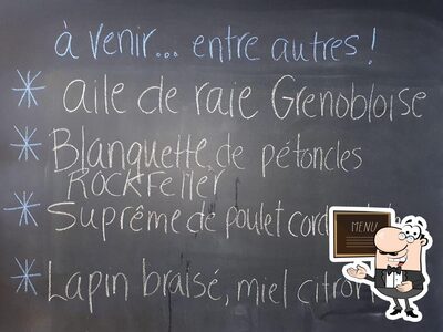 Le Provençal Traiteur Repentigny QC offre un tableau affichant le menu