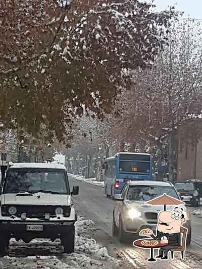 Goditi la vista dall'area esterna di Bar