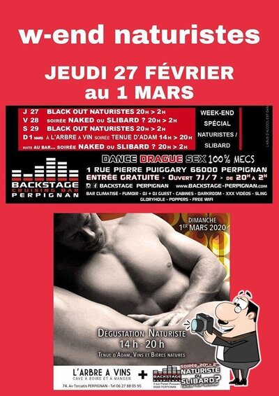 Voici l'annonce publicitaire de Backstage