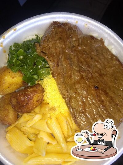 Platos en Buffet Bom de Garfo Colombo