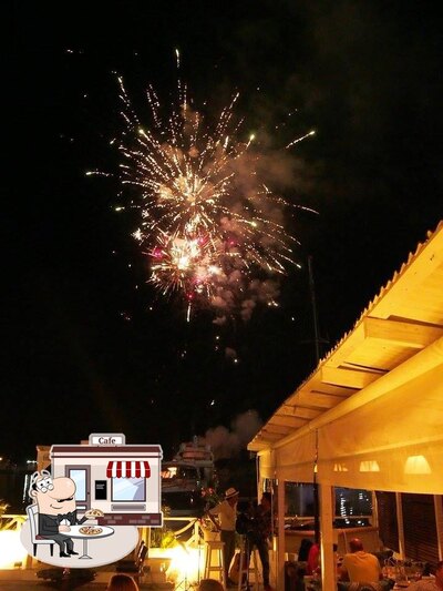 Vous pouvez prendre un bol d'air frais à l'extérieur Sala