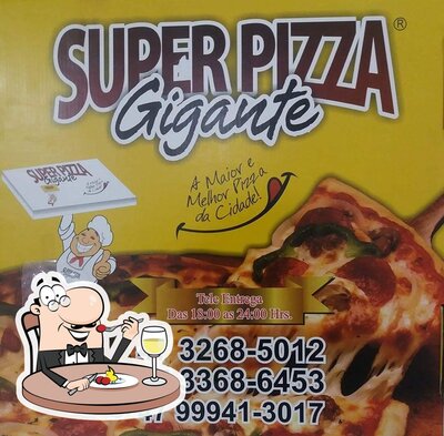 Platos en Super Pizza Gigante De Porto Belo