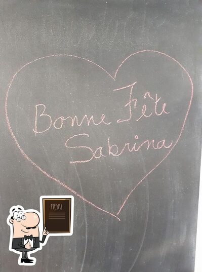 Le Provençal Traiteur Repentigny QC offre un tableau affichant le menu