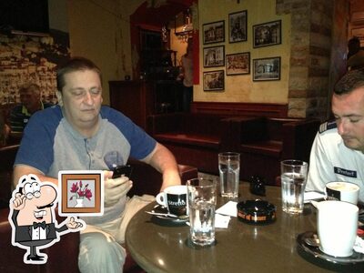 Dai un'occhiata agli interni di Caffe Bar BUBAMARA