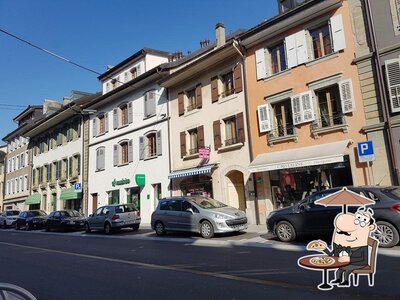 Goditi la vista dall'area esterna di Chez Thi Tho