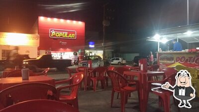 Veja imagens do interior do Hot Dog Do Tio