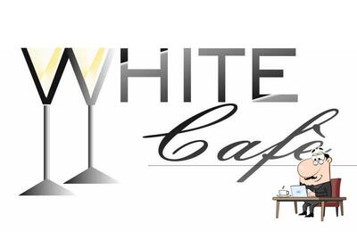 Découvrez l'intérieur de White Cafe'