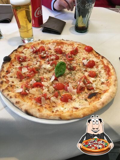 Ordina tra le svariate varianti di pizza