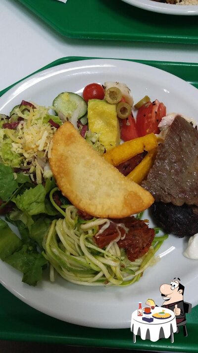 Consiga um hambúrguer no Restaurante Green White