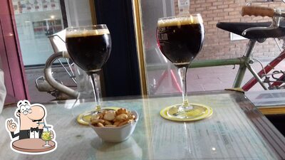 Jetez un coup d'œil à le nombre de boissons