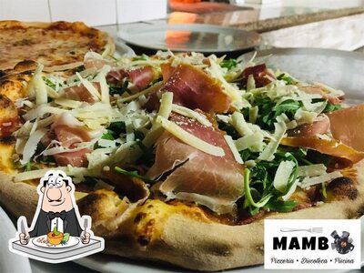 Cibo al MAMBO - Pizza Disco Pool