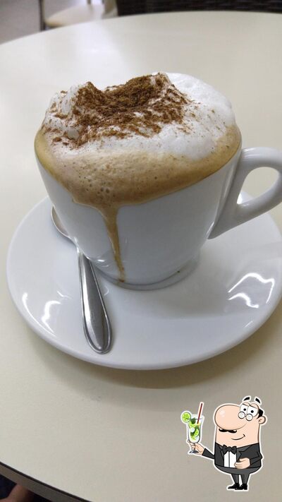 Experimente diferentes bebidas servidos no Supra Café