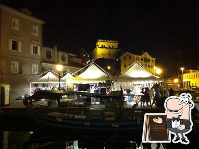 Puoi goderti l'aria fresca dal dehors di Trattoria Alla Risorta