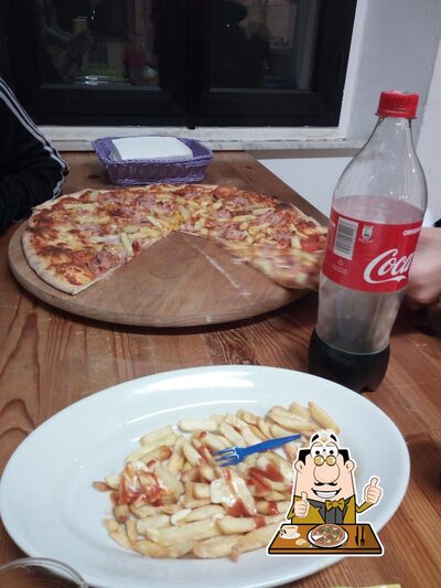 Prova una pizza al ristorante Pizza Land