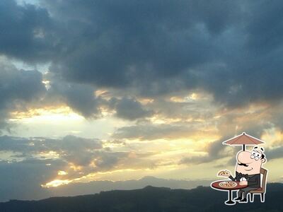 Veja imagens do exterior do Doce Magia