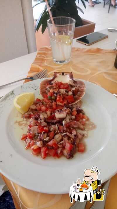 Platti al restoran antonio