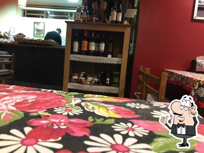 Veja imagens do interior do PoBurger