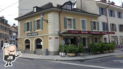 Profitez de la vue extérieure de Restaurant la Renaissance