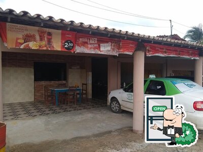 Veja imagens do exterior do Restaurante Frango Assado