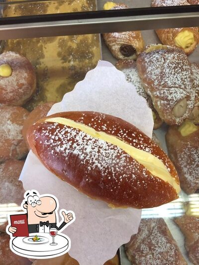 Plats à Cornetti e Caffé