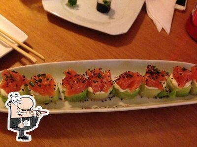 Peça diferentes opções de sushi