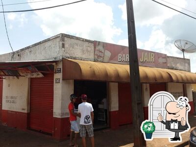 Você pode espairecer no exterior Bar do Jair