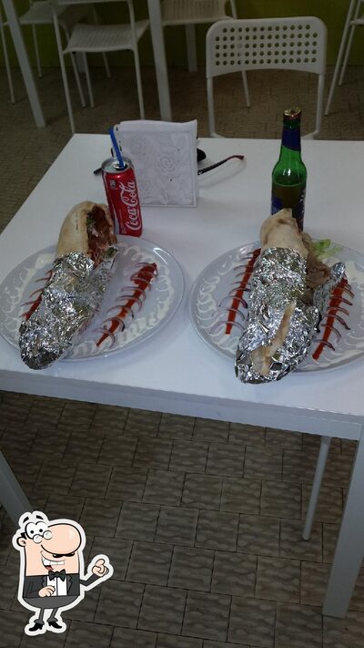 Siediti a un tavolo di DOC Pizzeria