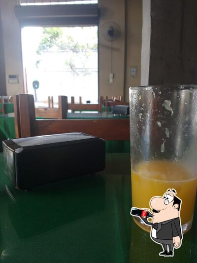 Olhe a número de drinques