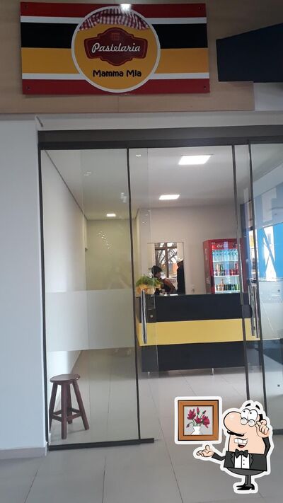 O interior do Pastelaria Mamma Mia