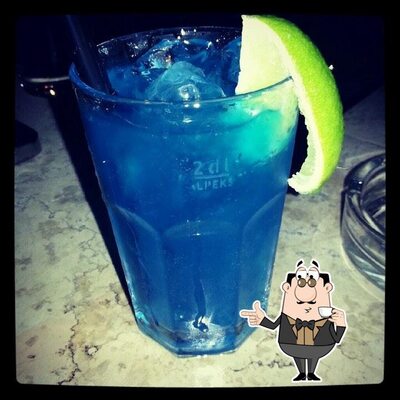 Puoi ordinare un drink dal menu