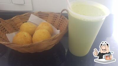 Desfrute de uma drinque com sua refeição