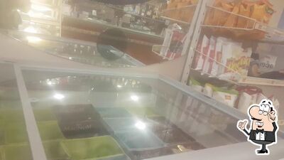 Siediti a un tavolo di Bar