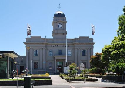 Geelong West