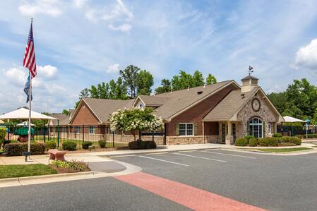 Holly Springs