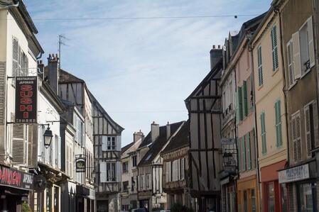 Provins