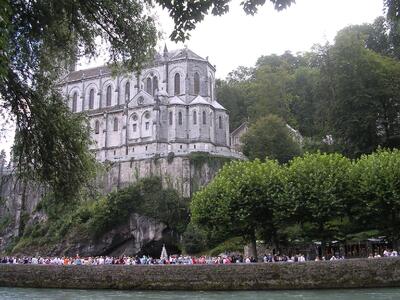 Lourdes