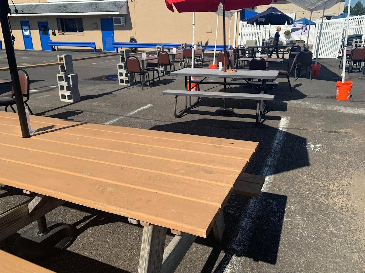 Blue Bar Co. in Warminster Restaurant menu and reviews