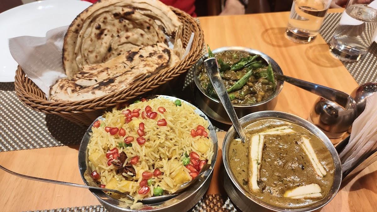 Kadai Veg Tables Restaurant, Kochi Restaurant reviews