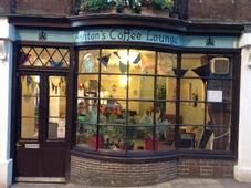 Ashtons Coffee Lounge