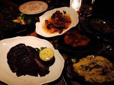 Bavette's Bar & Boeuf