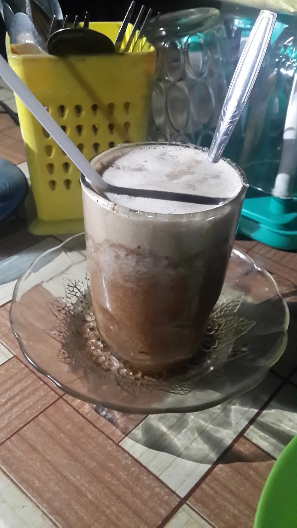 Pecal LELE kak ERNI