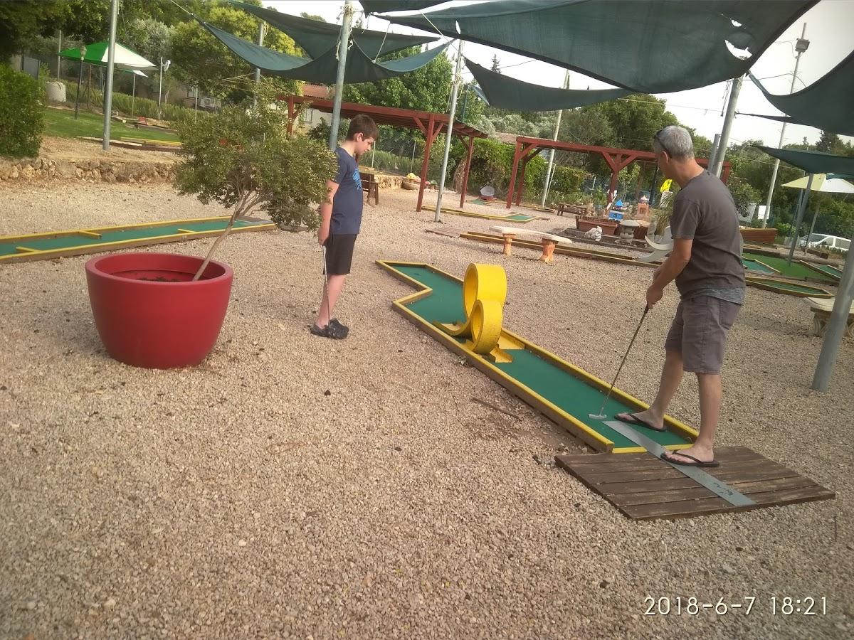 מיני גולף פרוד