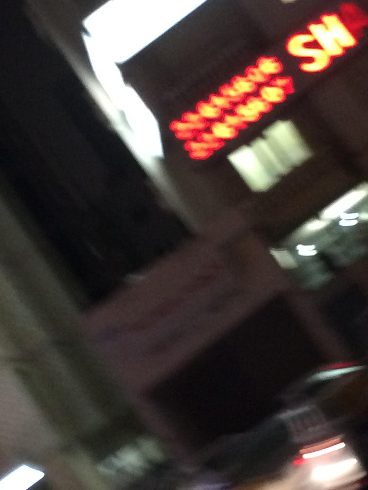 Restaurant and cafe de Gaulle