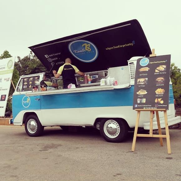 Kombi 78 Street food