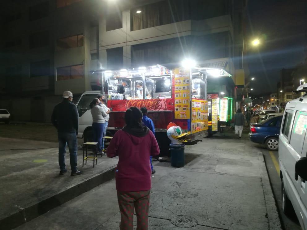 DON CAMION COMIDA RAPIDA SOBRE RUEDAS