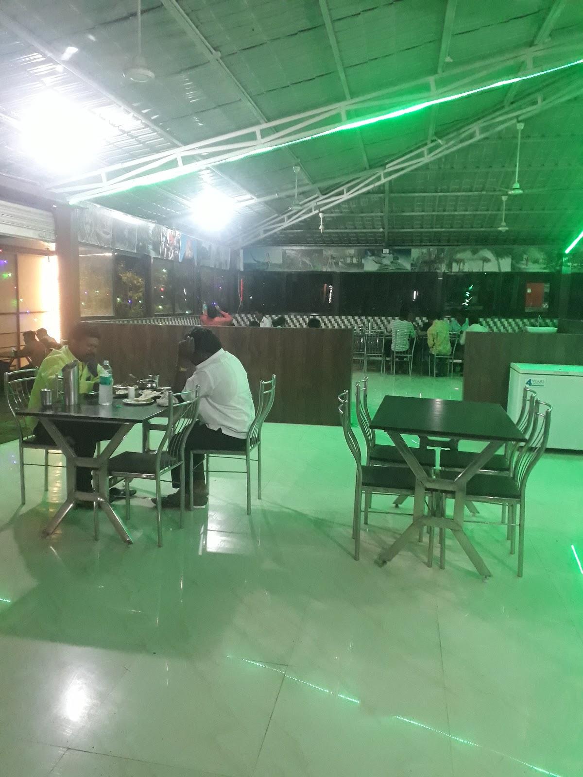 HOTEL AAROHI VEG-NONVEG