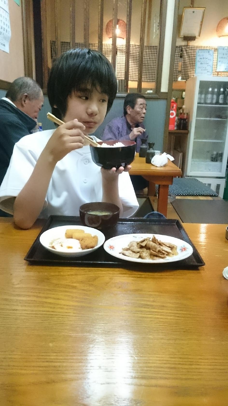 栄屋