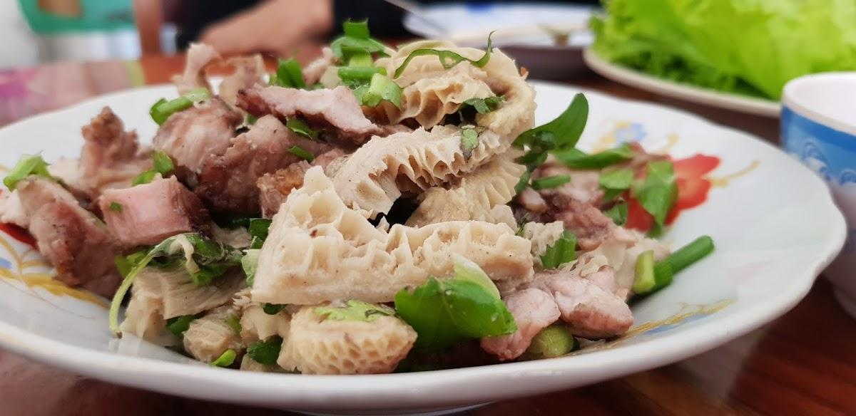ຮ້ານລາບແຊບ